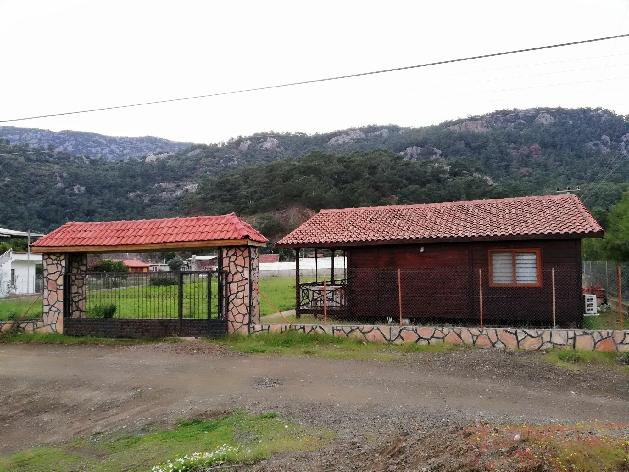 Chimera Pia Aparts 3* Çıralı