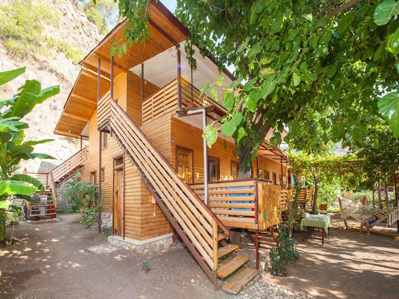 Chimera Pia Aparts 3* Çıralı